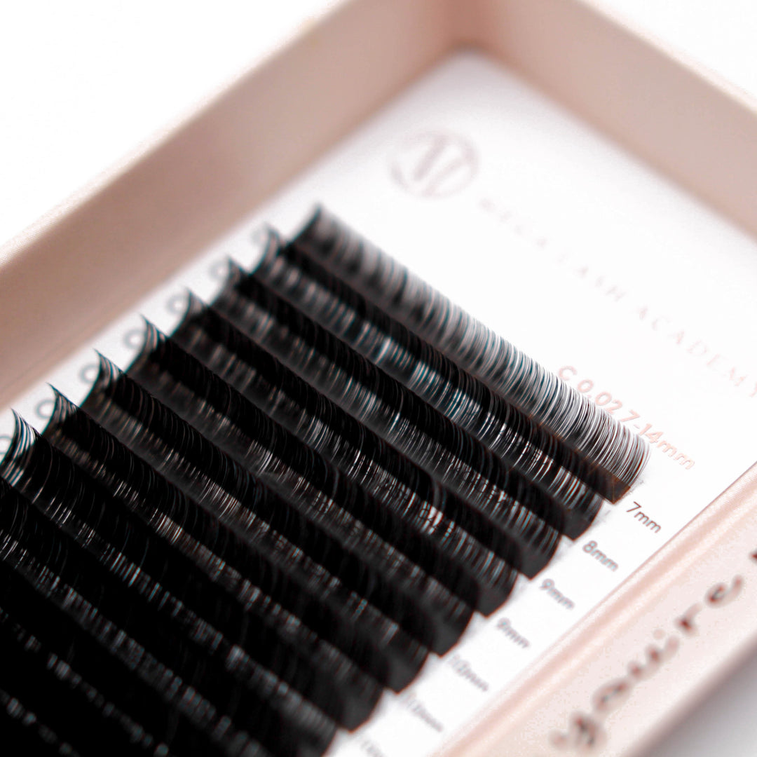 0.02 Cashmere Matte Volume Lash Trays Mega Lash Academy