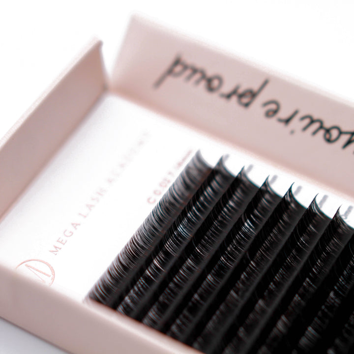 0.02 Cashmere Matte Volume Lash Trays Mega Lash Academy
