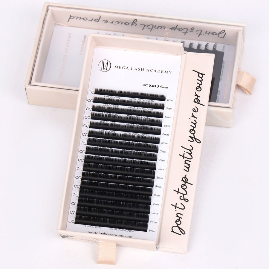 0.03 Cashmere Ultra Dark Volume Lash Trays Mega Lash Academy
