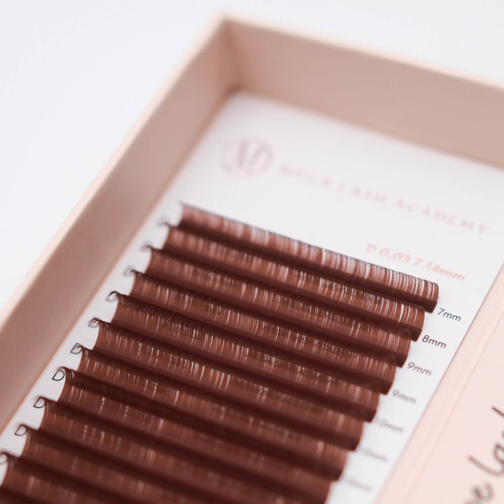 Chestnut-Brown-Lashes-for-Lash-Extensions-Natural-Look