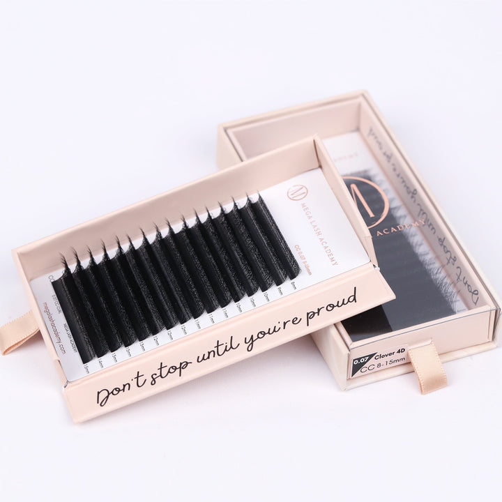 Clover Lash Tray Mega Lash Academy