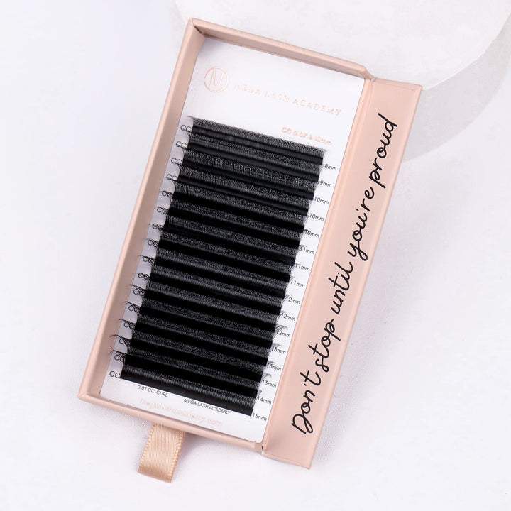 Clover Lash Tray Mega Lash Academy