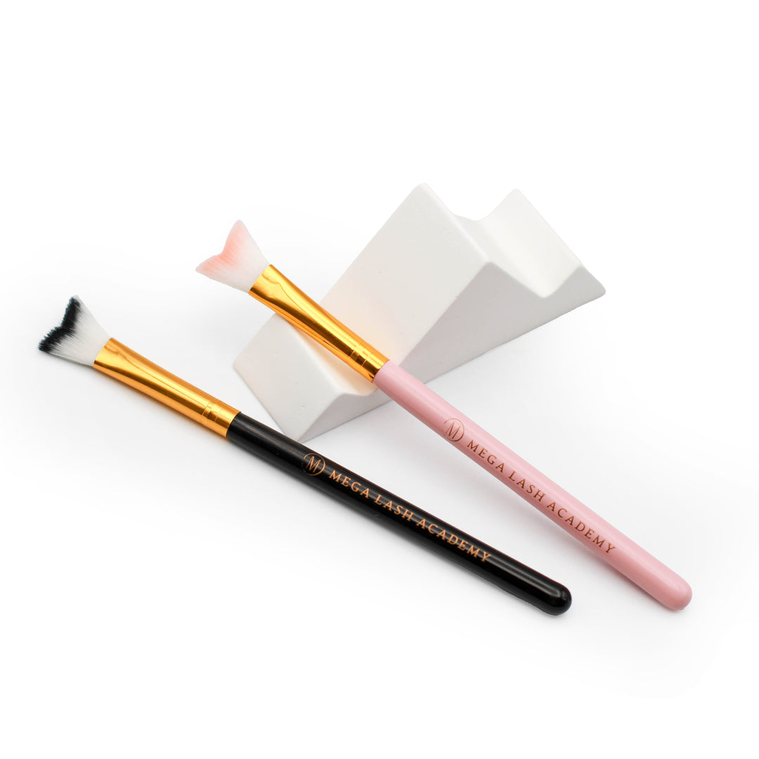 Fluff & Fresh Lash Brush Mega Lash Academy