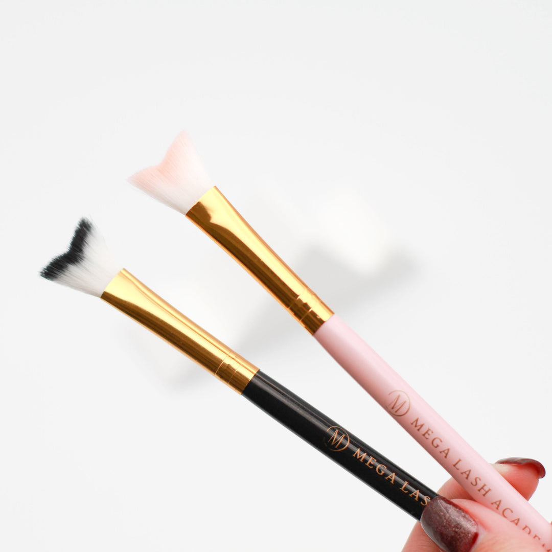 Fluff & Fresh Lash Brush Mega Lash Academy