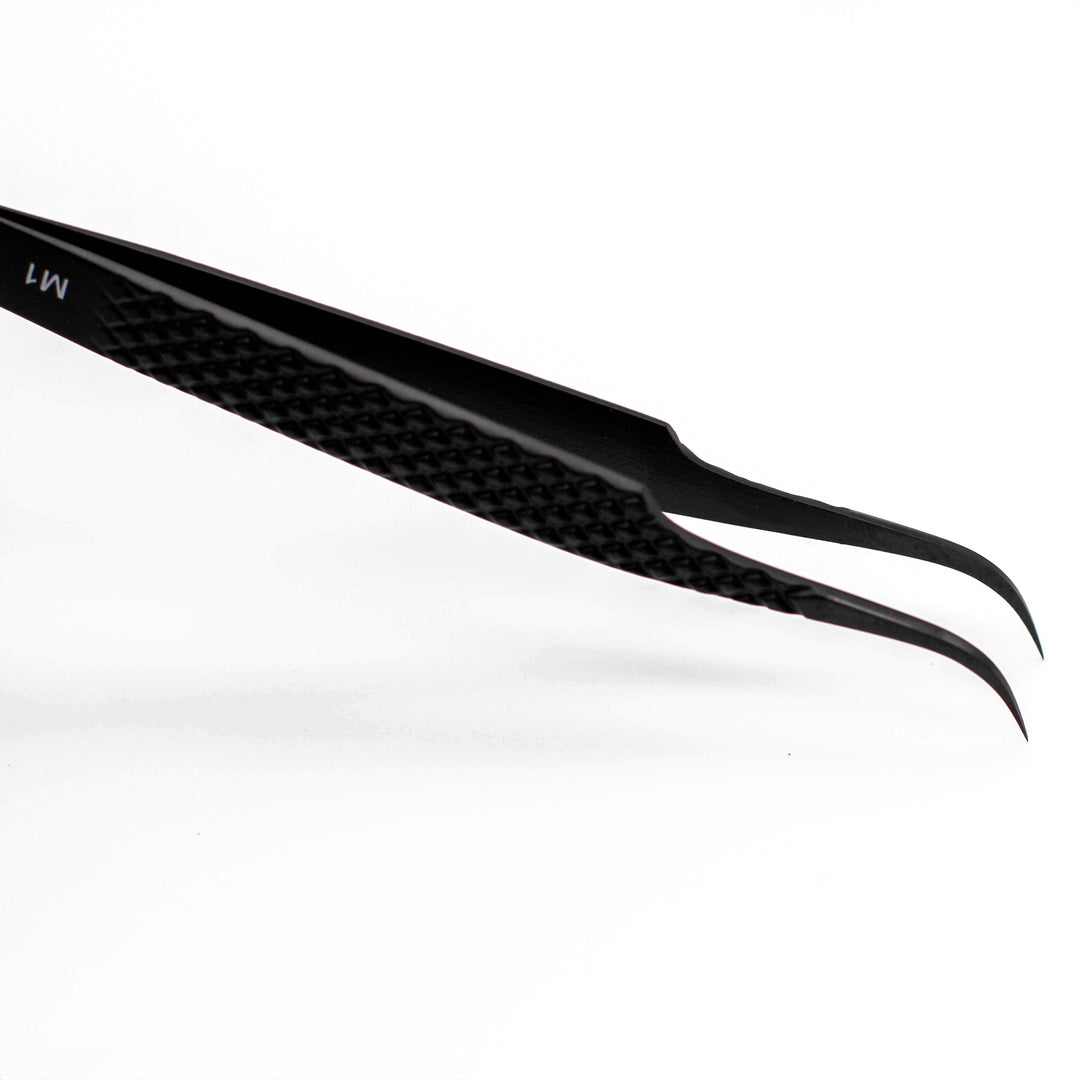 Onyx - M1 - Ultra Curved Tweezers Tweezers Mega Lash Academy