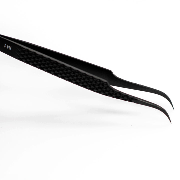 Onyx - M1 - Ultra Curved Tweezers Tweezers Mega Lash Academy