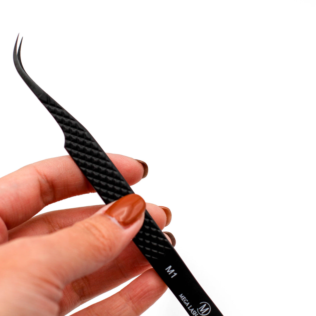 Onyx - M1 - Ultra Curved Tweezers Tweezers Mega Lash Academy