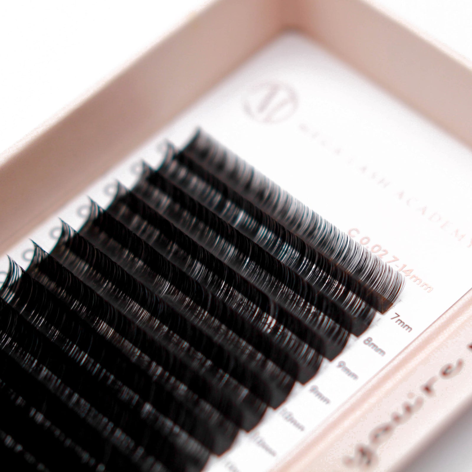 0.02 Cashmere Matte Volume Lash Trays Mega Lash Academy 