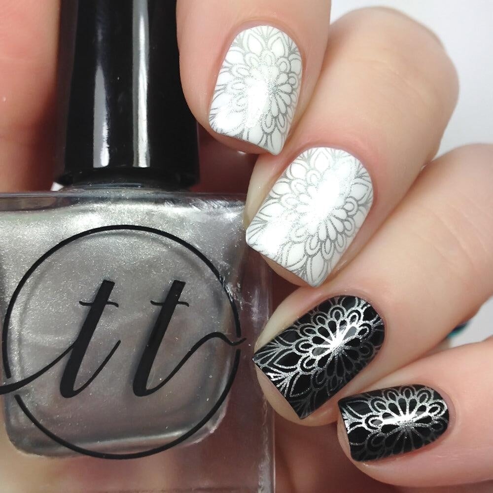 Iconic Stamping Polish stamping polish Twinkled T 