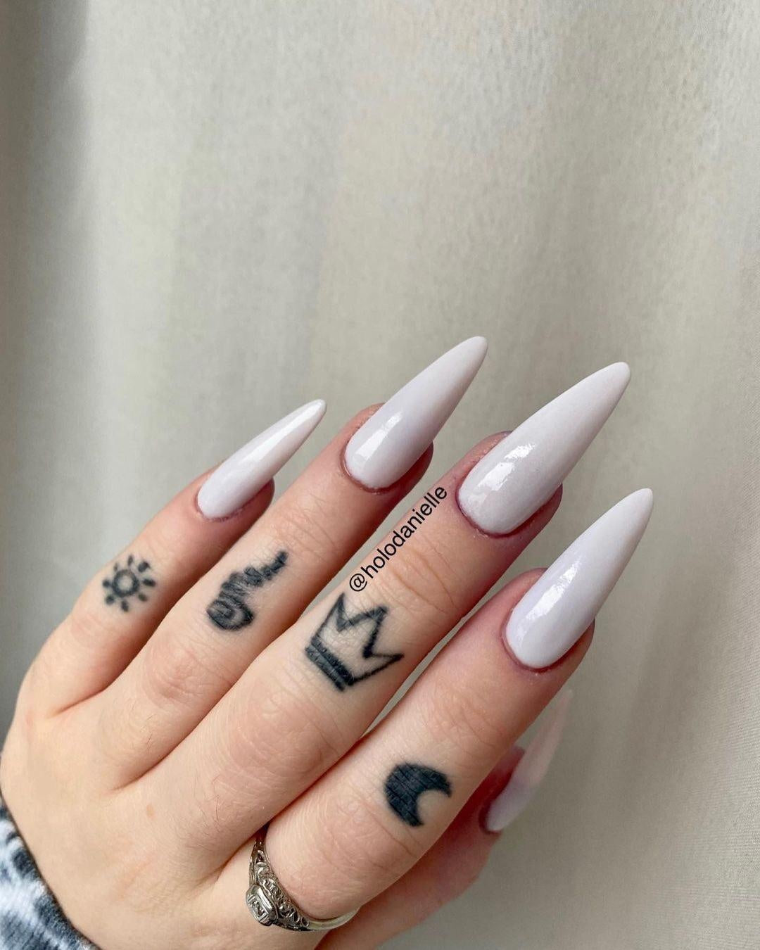 Gel Extension Tips - Stiletto ♥︎ Cream ♥︎ Long