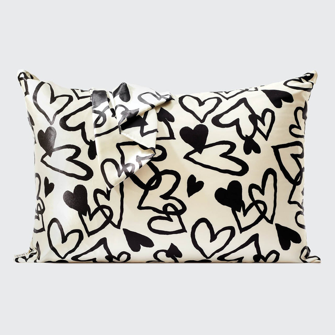 Satin Pillowcase - Heart Pillowcases KITSCH 