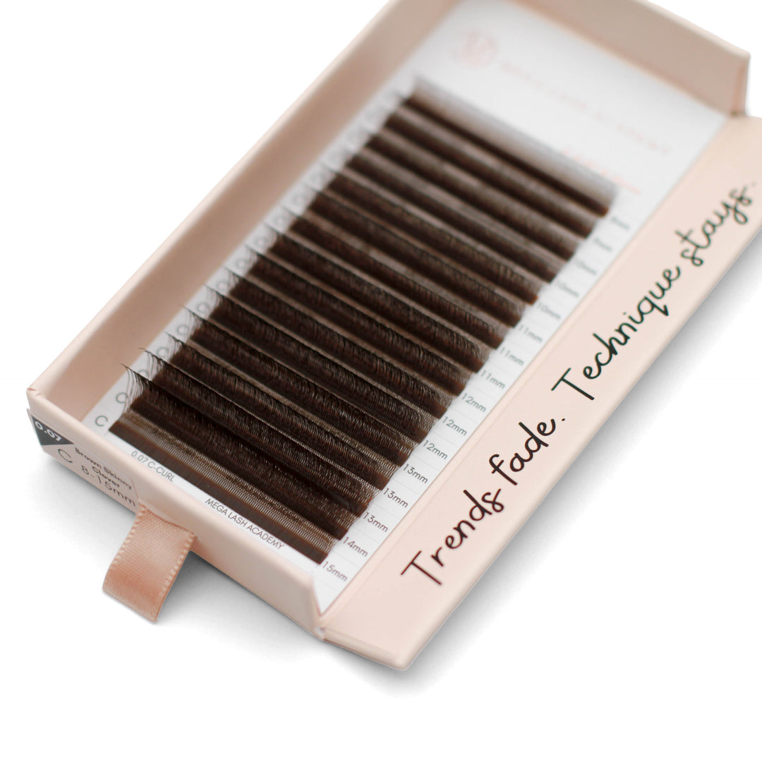 narrow 4D clover brown fairy lash tray for extensions